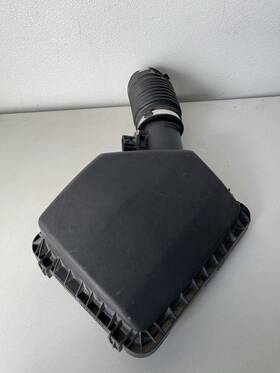 Oem15-16 Hyundai G80 19 15-19 Genesis Sedan 3.8l Engine Air Cleaner Box Intake Duct