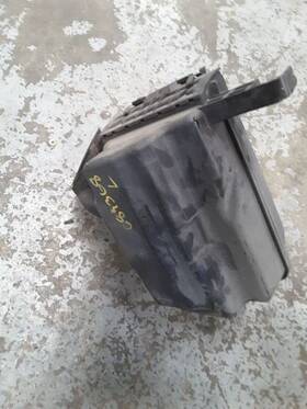 319-50315l Infiniti Driver Air Cleaner 3.5l Vin A 4th Digit Fits 09-10 Fx Series 309216