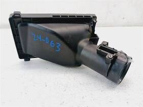 165004ga0b Infiniti 319-67572l 14-15 Q50 3.7l Driver Air Cleaner Box Cover Oem