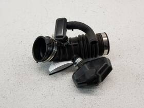 Oem16576-ey00b Infiniti 338.in1u14 08-15 G37/q60 Coupe Front Driver Air Tube To Throttle