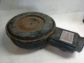 319.ihhc80 International 1980 404ci. Air Cleaner Filter Housing 6 Inch X15 11862672