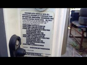 319.is8p17 Isuzu - Medium Duty Truck Npr 2017 Air Cleaner 2330191
