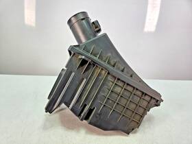 2w9-39600 Jaguar 03-08 Oem S-type X200 3.0l Air Filter Intake Cleaner Box