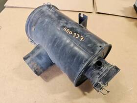 319-57021b Jaguar 94-96 Xjs 6cyl 4.0l At Vin 191277 And Up Intake Air Cleaner Housing