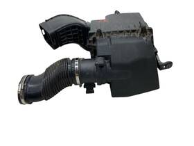 T4a26764 Jaguar 2019 - 2020 F-pace Oem 5.0l Right Side Air Filter Cleaner Box Housing