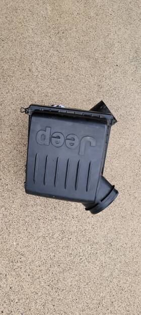 5013462aa Jeep 99-04 Grand Cherokee Air Cleaner Filter Box Intake Housing 4.0l