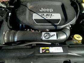 319.ch9213 Jeep/plymouth Truck Filter Housing Onlywrangler 2013 Air Cleaner 37650691