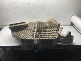 D37103021000 Kenworth T880 Air Cleaner - Used P/n