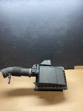 4619685910 Land Rover 2005 To 2009 Lr3 Air Filter Cleaner Box E4120 Oem Dg1