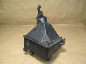 114000-8600 Lexus 96-97 Uzz30 Sc400 Air Intake Cleaner Filter Box Oem