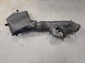 17881-31290 Lexus 2014 2015 Is250 F Sport 2.5l V6 Upper Air Filter Cleaner Box And Intake Tube
