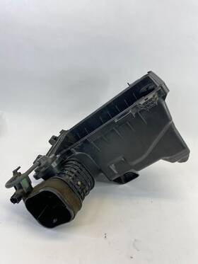 25860-04010 Lexus 2007-2009 Rx350 3.5l V6 Air Intake Cleaner Lower Box Housing