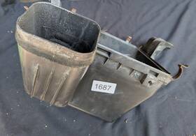3155 Lexus 2006 Gs300 Air Intake Cleaner Filter Box Lower Cover Oem