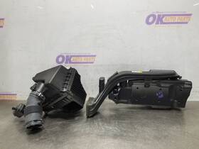 319-10379 Lexus 21 2021 Es250 2.5l Engine Air Cleaner Intake 319-10379 Lexus 21 2021 Es250 2.5l Engine Air Cleaner Intake