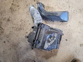319-10389 Lexus Air Cleaner Fits 22-23 Nx350 2050984