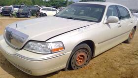 319-00425 Lincoln Air Cleaner 4.6l Without Police Package Fits 03-04 Crown Victoria 711049