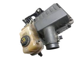 Bl349a612ab Lincoln 2008 Navigator Air Intake Box With Coolant Reservoir Oem