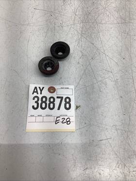 Cj54-9b929-ba Lincoln 2015-2019 Mkc Air Cleaner Housing Lower Insulator Mount Grommet Oem