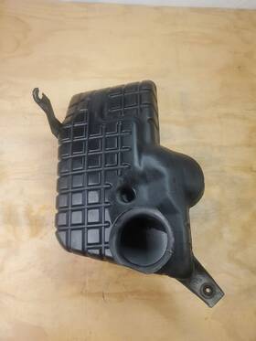 F8oz9f763aa Lincoln Air Cleaner Box Continental 98 99 00 01 02 4.6l Engine Oem