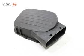 670001584 Maserati Levante Engine Right Air Cleaner Housing Filter Box Cover Oem 2017-2020