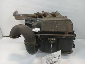 319.mz1089 Mazda Tfe4r Mazda1989 Bongo Van Air Cleaner Filter Housing Assembly 12069343