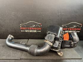 Mazda Bp4w13320a 99-02 Miata 1.8 Air Intake Cleaner Filter Box With Tubes And Meter