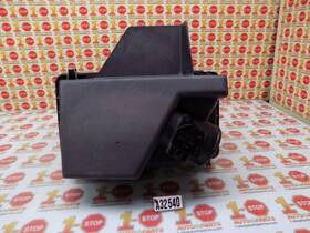 L3k9-13-320a Mazda 2006-2007 6 2.3l Air Cleaner Box Assembly Oem