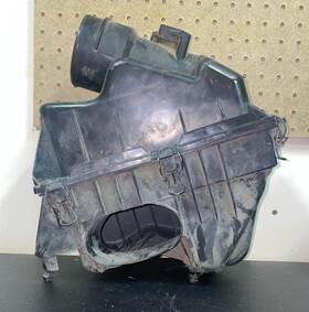 Mazda L520-13-300c 2009-2013 Madza 6 2.5l Oem Air Cleaner Box Housing W Maf Sensor