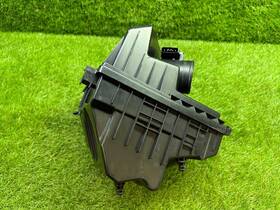 Lf67-13-320a Mazda Lf67-13-320c 2007-2009 Mazdaspeed Ms3 3 Air Cleaner Box Intake Oem