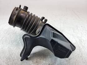 Lf8j-13-221a Mazda 2010 2011 2012 2013 3 2.0l Air Intake Hose Tube Oem