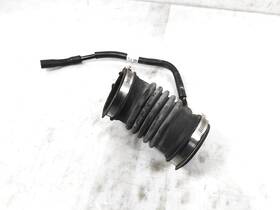 Paj8-13-221a Mazda 2020-2022 Cx-30 Air Cleaner Intake Tube Hose 2.5l Awd