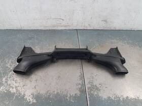 2055001300 Mercedes Amg 2016 C 63 S Front Air Intake Housing Duct #4566 2055001300 Mercedes Amg 2016 C 63 S Front Air Intake Housing Duct #4566