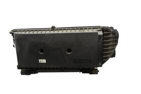 A276-090-12-01 Mercedes-benz 12-16 E350 A207 Air Intake Cleaner Filter Box 2760900104 Oem