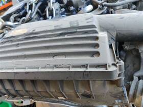 2740900001 Mercedes-benz 2016 C300 Air Cleaner Box Oem