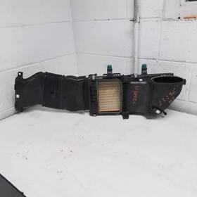 A65909082 Mercedes-benz 319-10225 20-21 Gle-class Oem Air Cleaner 3.0l 167 Type Id # A65909082 Mercedes-benz 319-10225 20-21 Gle-class Oem Air Cleaner 3.0l 167 Type Id #