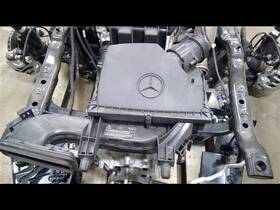 319.mb9t23 Mercedes-benz Air Cleaner/air Filter Housing 2023 Sprintv25 Sku#3966485