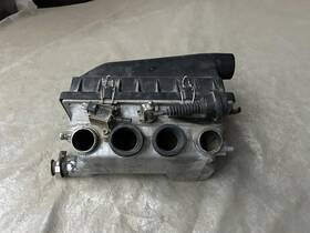 6010943003 Mercedes-benz W124 W201 Om601 Throttle Body And Air Filter Box Assembly