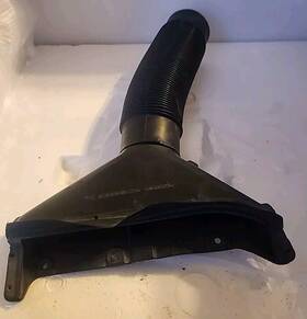 6170940182 Mercedes Benz Vintage 1982 Diesel Turbo 300d Air Duct Intake W123 Original Oem