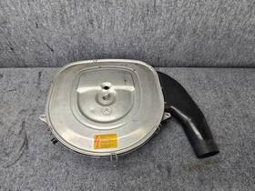 A0010947804 Mercedes-benz Air Intake Cleaner Box Assembly R107 W126 560sl 560sel Oem A0010947804 Mercedes-benz Air Intake Cleaner Box Assembly R107 W126 560sl 560sel Oem