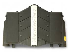 A2105840047 Mercedes-benz 2003 - 2006 Sl Class R230 Sl500 Air Intake Cleaner Box Cover Engine Oem