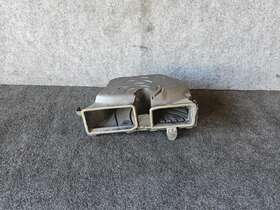 A2128300103 Mercedes-benz W212 E63 E350 E550 W218 Cls63 Cls400 Cls550 Air Intake Housing Oem