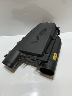 A2780903301 Mercedes-benz 13-16 Gl550 Gl450 X166 Left Driver Side Air Intake Cleaner Box Oem