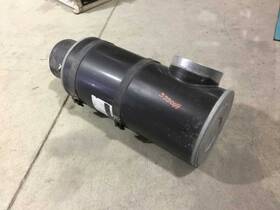 319.zz4905 Miscellaneous - Recreational Vehicles 05 Fleetwood Revolution Le 8.8l Caterpillar C9 Used Air Cleaner Housing Box