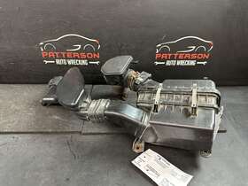 1500a241 Mitsubishi 08-13 Outlander Air Intake Filter Cleaner Box With Tubes And Meter 2.4