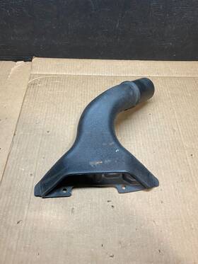 Mn156772 Mitsubishi 2004 To 2009 Galant 2.4l Air Intake Duct G5707 Dg1 Oem