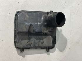 Mr571036 Mitsubishi 2004-2008 Endeavor 3.8l Oem Air Filter Cleaner Maf Housing Intake