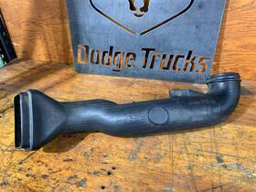 4306132 Mopar Early 80s Dodge Truck Cold Fresh Air Intake Cleaner Lower Tube Ramcharger Ram