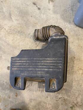 4612529 Mopar 1996-2000 Grand Caravan Voyager Breather Air Cleaner Filter Box 3.8l Resonator