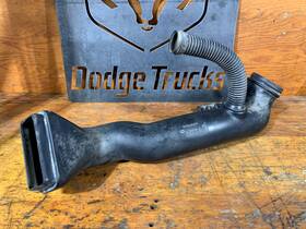 53007946 Mopar Mid/l8 80s Dodge Truck Cold Fresh Air Intake Cleaner Lower Tube Ramcharger Ram