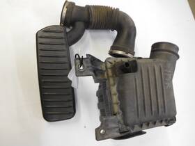 53032529ad Mopar Dodge Durango 5.7 Air Cleaner Box With Tube 2004 2005 2006 2007 2008 2009 53032529ad Mopar Dodge Durango 5.7 Air Cleaner Box With Tube 2004 2005 2006 2007 2008 2009